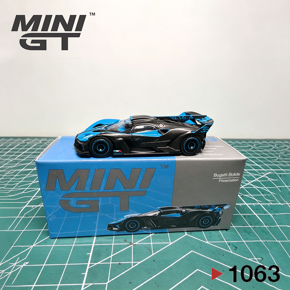 Die Cast Car 1 64 - In Stock Ready To Ship MINIGT